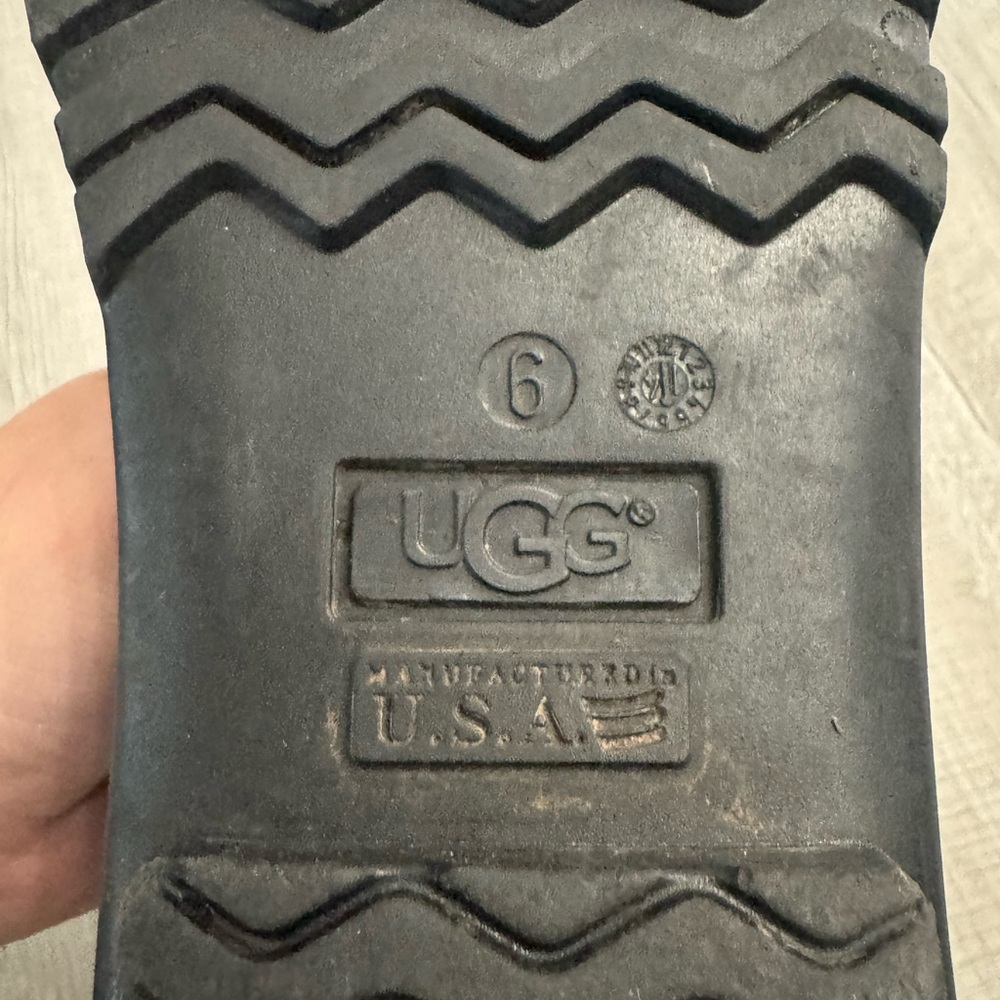 UGG Black Women's Winter & Rain Boots - Picture 10 of 13